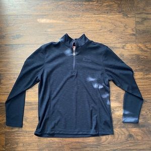 Navy blue chick-fil-a pull over
